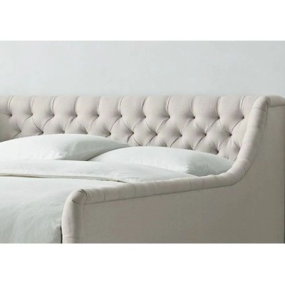 Фото Двуспальная кровать Devyn кремового цвета