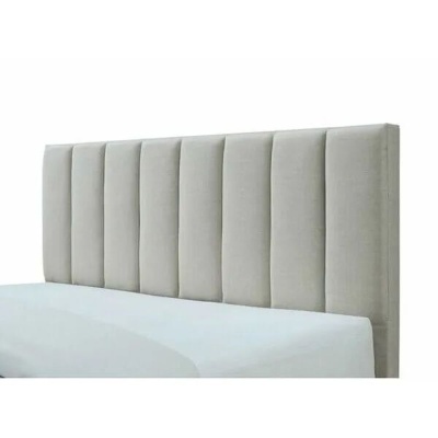 Фото Двуспальная кровать мягкая Howland Queen серого цвета